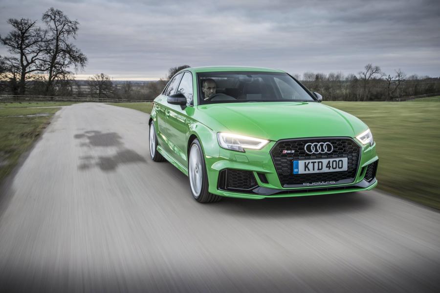  Audi RS3 Sedan (8V) 2017 года  (UK) (фото 39 из 40)